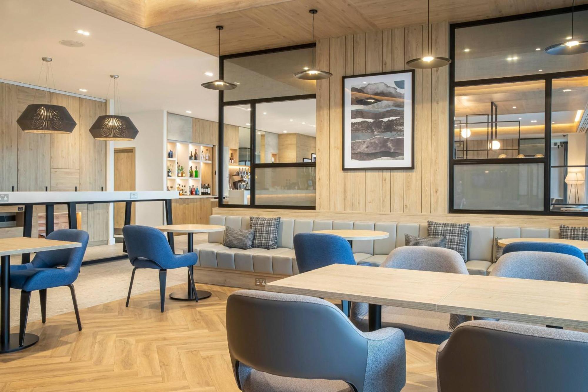 Courtyard By Marriott Inverness Airport Kültér fotó