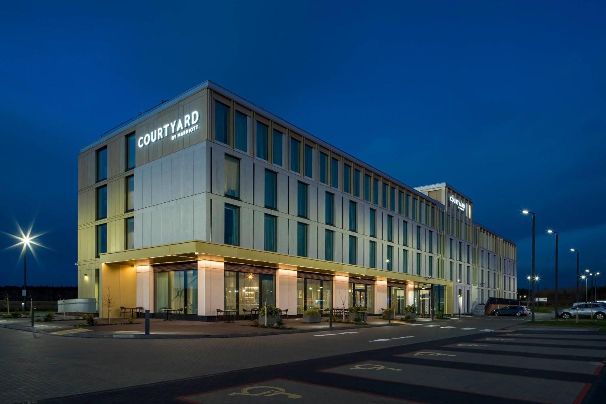 Courtyard By Marriott Inverness Airport Kültér fotó